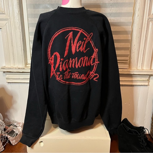 Authentic Neil Diamond Tour Crewneck - Picture 1 of 6